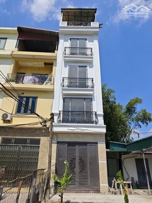 tứ hiệp - thanh trì sổ 31m2 - 5 tầng xây mới giá: 5,x tỷ ô tô sát cửa