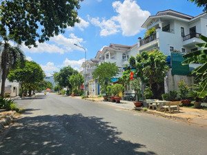 đất khu dân cư khang điền. còn lô duy nhất giá 12.6tỷ