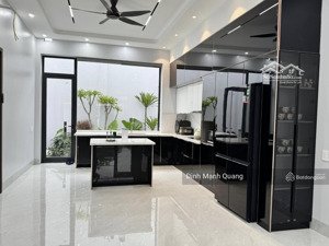 lạc long quân - 90m2 - 12 tỷ - sổ đỏ chính chủ - giao dịch ngay