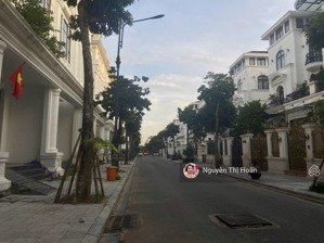 biệt thự lô góc 3 mặt thoáng louis city hoàng mai 172m2-60 tỷ-dòng tiền 45tr/tháng