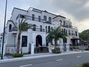 bán biệt thự vip căn góc độc nhất ciputra, góc ngã 4 đường 30m, nhà mới hoàn thiện bàn giao ngay