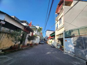 nhà c4 đa tốn, kinh doanh dòng tiền, ô tô thông tránh, gần chợ, sân chơi, hồ, hàng xóm vin1