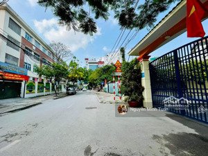 hạ sốc phương liệt, thanh xuân, nhà mới koong, thang máy, 66m2 7 tầng 12 tỷ