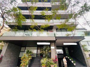 18m mặt tiền - 80m2 - 9 tầng thang máy thông sàn - lô góc - mặt phố hoàng sâm - vỉa hè ô tô - 43tỷ