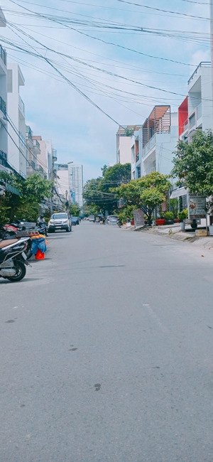 bán nhà 5 tầng lâm văn bền - quận 7 - hẻm ô tô - 62m2 - tặng nội thất - nhỉnh 10 tỷ thương lượng