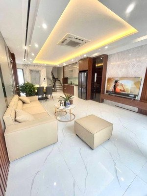 bán căn nhà hoàn hảo - nhà đẹp - giá tốt - vị trí đẹp