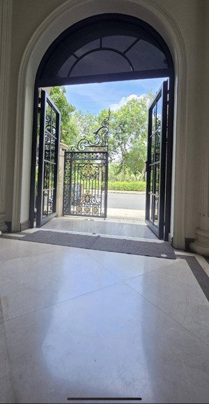 bán bt 270m2 tại nam thông 1 - phú mỹ hưng, giá siêu hời 115 tỷ vnd