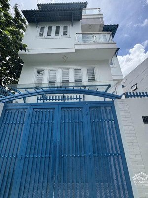 nhà hẻm ôtô trường chinh trung tâm tân bình giảm mạnh còn 6.3 tỷ vị trí: trường chinh