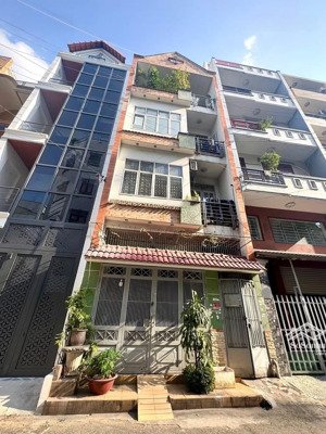 bán nhà mặt phố vị trí đẹp đường dương quảng hàm - p.5 - q.gò vấp, giá 2tỷ520 đang cho thuê 27triệu