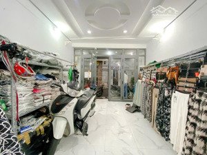 hàng hiếm 3 lầu tại chợ phạm văn hai, tân bình, hẻm 5m thông, 50m2, đang cho thuê 18 triệu/tháng