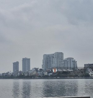 biệt thự siêu đẳng cấp 100m . 2 mặt thoáng - view hồ - công viên - đối diện tòa chung cư.