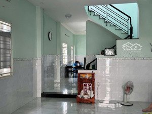 nhà giá: 4,9 tỷ, dt: 5*17m, 1 lầu, đường 6m, khu 1902/ lê văn lương, xã nhơn đức, nhà bè