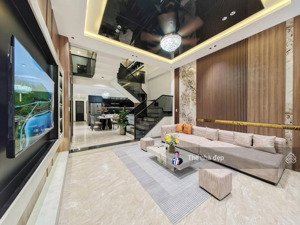 (cựu sĩ quan giảm 1 tỷ) 16.6tỷ yên lãng, 45m2, ôtôvào nhà, thang máy, phân lô, 2thoáng, 5t, mt 4.5m