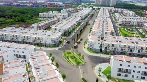 cho thuê shophouse kđt dragon village, 7 triệu /tháng, 105m2, 4pn, 3wc, đẹp, nhiều tiện ích