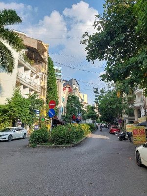 bán nhà mặt phố đặng thùy trâm - kinh doanh đỉnh - 2 thoáng - 74m2 - giá cực hợp lý!