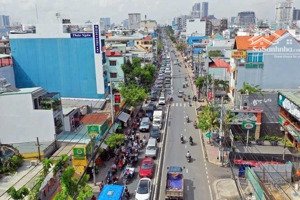 căn góc mt huỳnh tấn phát, nhà bè 30m2 nhỉnh 4 tỷ 