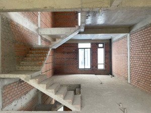 nhà phố lavila - nguyễn hữu thọ, nhà bè, nhà thô hướng đông nam 5.5x17.6m giá 12.5 tỷ