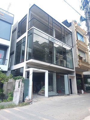 cho thuê nhà mặt phố đẹp đường lạc long quân, tp thanh hóa