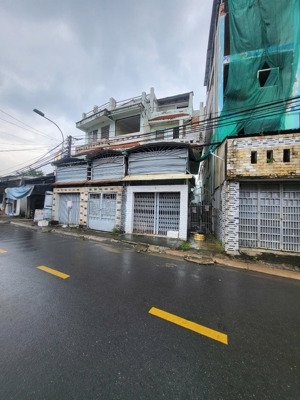 bán khu nhà 14m mặt tiền đường 379 tnpa quận 9 20tỷ/263m2