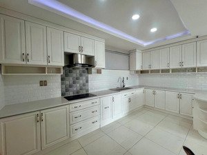 cho thuê căn hộ scenic valley 2 quận 7, dt 75m2, căn góc, block c, cho thuê 23 triệu/ tháng