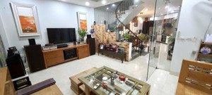 lô góc - kinh doanh - phân lô vỉa hè - ô tô tránh