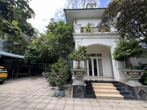 cho thuê biệt thự sân vườn mặt tiền nguyễn đức thuận hiệp thành