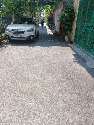 phân lô lô góc 2 mặt ô tô trung kính lớn cầu giấy mặt tiền 6m sát mặt phố 12 tỷ