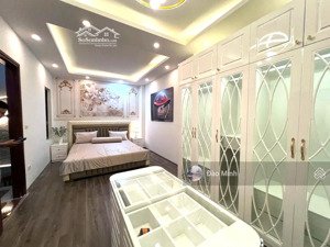 nhân hòa ngõ ô tô tránh 6 tầng siêu mới full nt, mt 5.6m đối diện trường học kinh doanh đỉnh