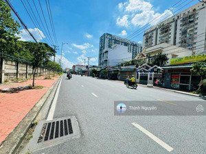 hàng ngon ! nhà mặt tiền 4 tầng ngang 8m kd sầm uất đường lê văn chí gần ga metro