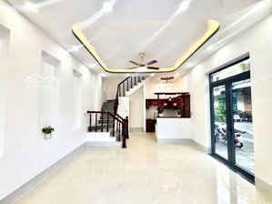 cho thuê nhà 1 trệt 2 lầu góc 2 mặt tiền kế chợ an khánh trường đh y dược thích hợp ở kinh doanh