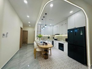căn hộ dt 88m2, 3pn 2wc nhà đẹp cao cấp khu sky garden quận 7
