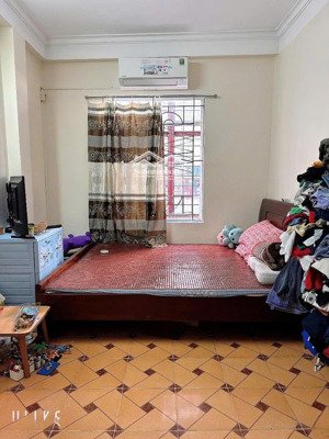 nhà bé xinh yên lãng 5 tầng 25m2 3,9tỷ