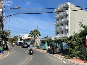 Bán đất mặt tiền phường Linh Đông, Tp Thủ Đức, DT 270m2 (7 x 40)