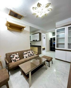 Cho thuê chung cư ngõ 45 Ô Đồng Lầm 50m², gồm 2 phòng ngủ, 1 khách 8 triệu/tháng