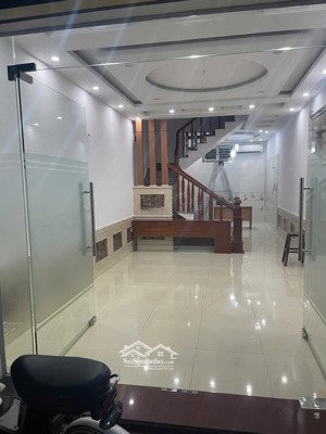 (hiếm) bán nhà chính chủ, mới sửa đẹp 3.5 tầng ngõ 48 phương lưu, hải phòng. giá 3 tỷ 200 tr