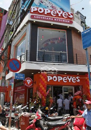 siêu phẩm mặt bằng lô gócmặt phố trần quốc hoàn- bao quanh là các trường đại học lớn-mt lô goc 15m