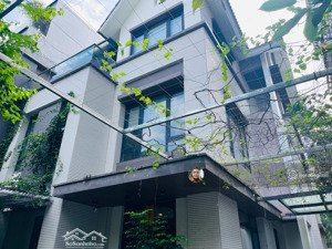 bán biệt thự mỹ đình, lô góc 3 mặt thoáng, an ninh, gara ô tô, vỉa hè ô tô đỗ, 143m2x4 tầng, 40 tỷ
