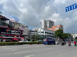 bán nhà nguyễn văn cừ 93m 13 tỷ ô tô tránh kinh doanh cách 1 nhà ra mặt phố ở sướng mt rộng hiếm