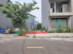 bán cặp đất bờ quan 8 - điện âm ngay đảo kim cương hoà xuân - dt 210m2 ngang 10m - giá tốt