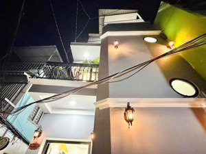 3 tầng - 3 phòng ngủ - full nội thất - ngay siêu thị lotte - cityland - đường quang trung