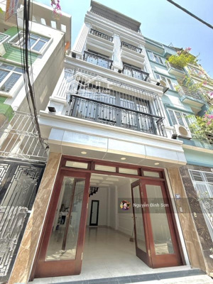 bán nhà hồng tiến 63m 12 tỷ 5 tầng căn góc ô tô thông 10m ra mặt phố ở sướng - mặt tiền rộng 4.4m