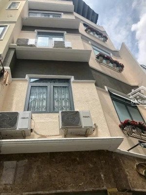 cần bán nhà mặt tiền võ thị sáu, phường tân định, quận 1