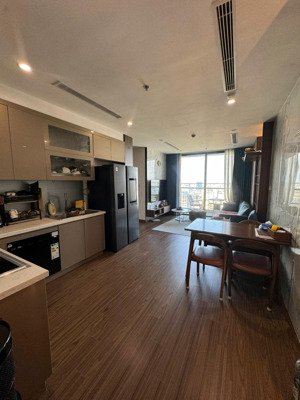 cc bán căn góc 3pn 100m2 tòa w1. tầng cao full nthất view cực đẹp vinhomes west point. giá 10.5 tỷ