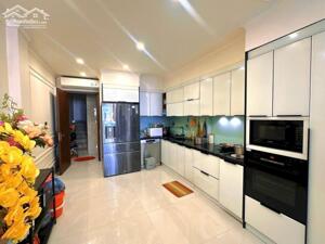 Bán nhà Thái Thịnh siêu đẹp ngõ thông kinh doanh phân lô, gara 7 tầng thang máy 62m giá 23.5 tỷ .