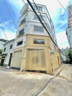 bán nhà góc 2 mặt tiền hẻm xe hơi đường tân quý 4/4.5x12m, đúc 4 tấm nhà mới xây full nội thất