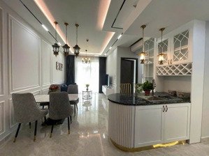 căn hộ midtown m8 2pn 2wn nội thất hiện đại cao cấp chủ gửi cho thuê , vị trí phú mỹ hưng