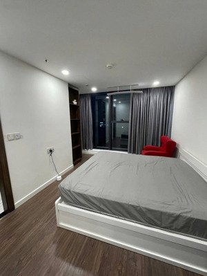 bán nhanh sunshine sky city q7 3pn 2wc full nt view thoáng mát. giá tốt nhất dự án chỉ 6,5 tỷ
