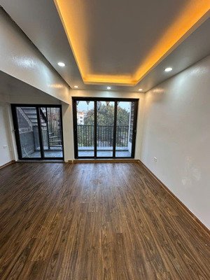 vip trung tâm quận thanh xuân, mặt phố cù chính lan 21m2 x 6 tầng, mt 4,5m, chỉ 10,5 tỷ