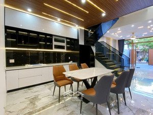 bán nhà 3 tầng, mới, hiện đại, mặt tiền đường 7,5m, lề 4m, hòa xuân, cẩm lệ, đà nẵng