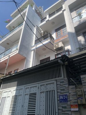 bán nhà 4x15m, 3 lầu, hẻm 5m, xe hợi đậu trong nhà. 2/ quang trung, p8, gò vấp. 7ty6